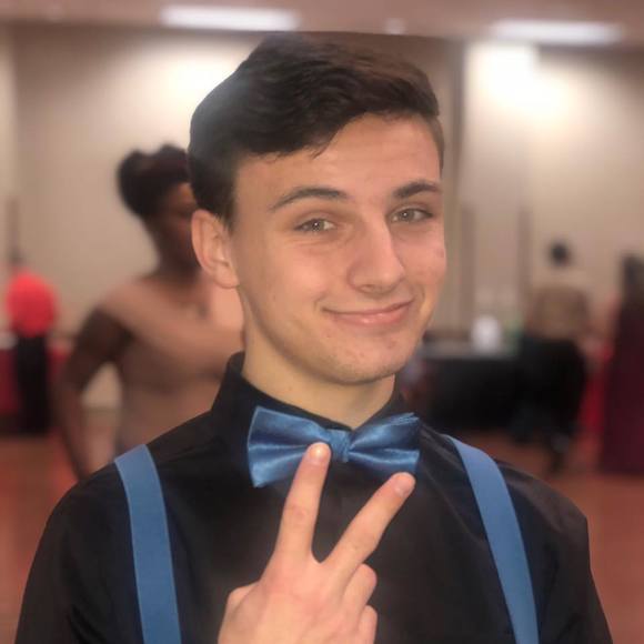 Meet your Posher, Bryar - Picture 1 of 1